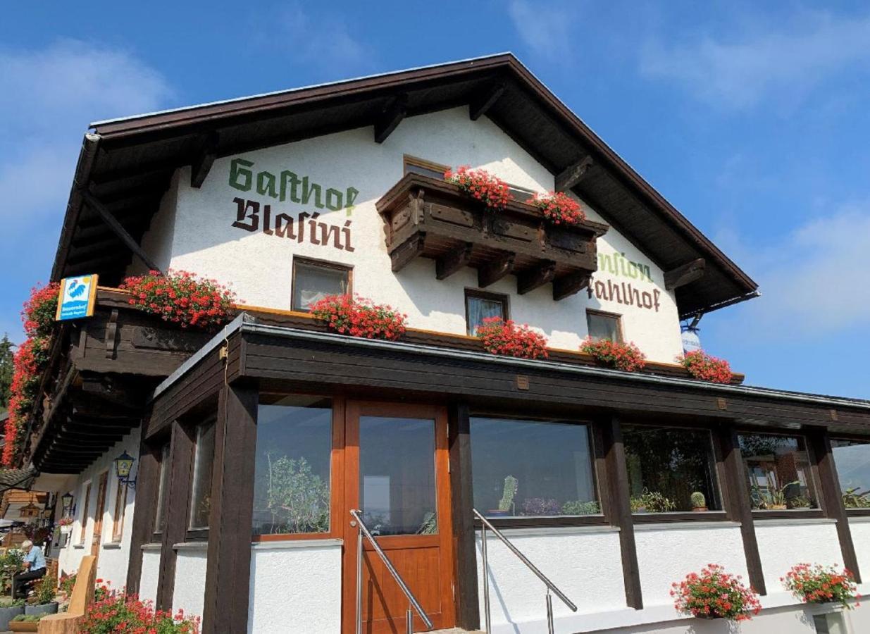 Landgasthof Blasini - Pfahlhof Zandt Buitenkant foto